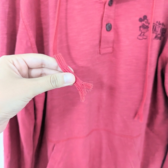 Disney Parks Walt Disney World Embroidered Henley Hoodie Mickey Red Medium M - Picture 8 of 8